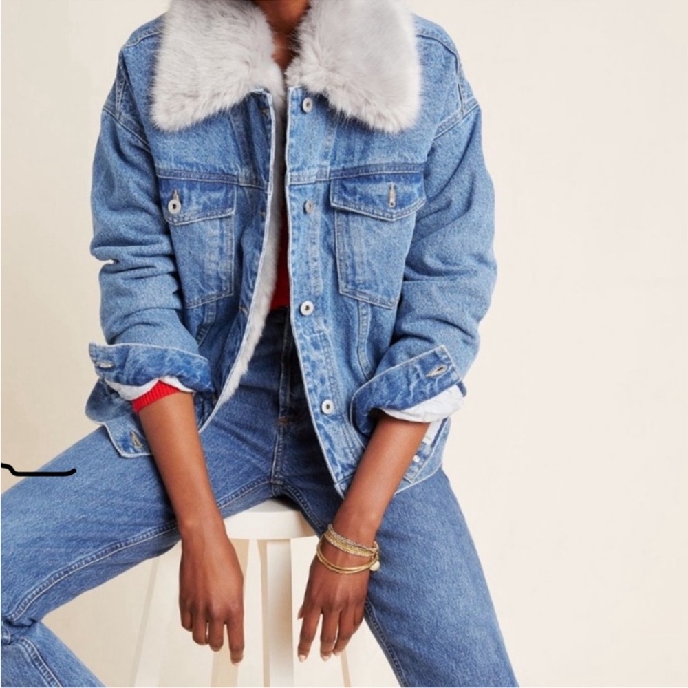 Anthropologie - Pilcro - Faux Fur Collar Denim Jacket - Picture 2 of 10